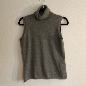 Adrienne Vittadini Cashmere Sleeveless Turtleneck